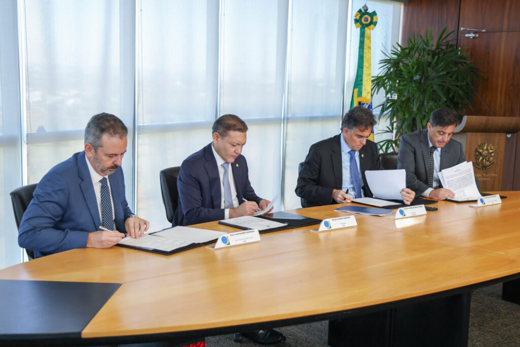 Partidos têm até 15 de agosto para registrar candidaturas nas Eleições 2026