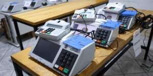 TRE antecipa envio de urnas eletrônicas devido à estiagem no Amazonas