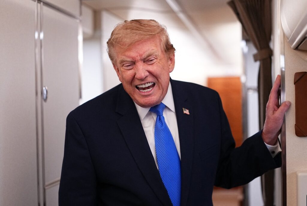 Trump afirma que EUA e Irã reiniciam negociações na segunda-feira, diz emissora
