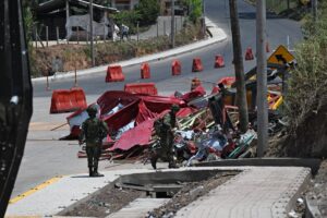 Ataque com explosivos é registrado um dia após a posse do novo presidente da Colômbia
