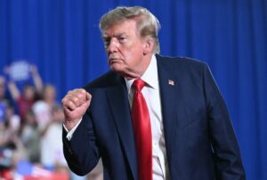 Trump anuncia criação da Academia Espacial dos EUA