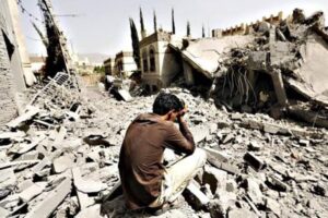 Ataques houthis deixam 38 mortos no Iêmen