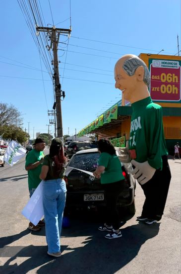 DISPOSIÇÃO E ENTUSIASMO MARCAM ADESIVAÇO DE ARRUDA EM SANTA MARIA