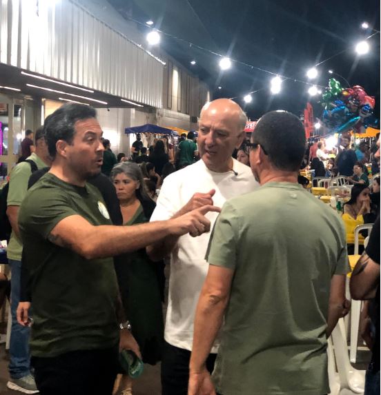 Equipe de Arruda e Daniel Radar intensifica caminhada e aposta no diálogo com o eleitor