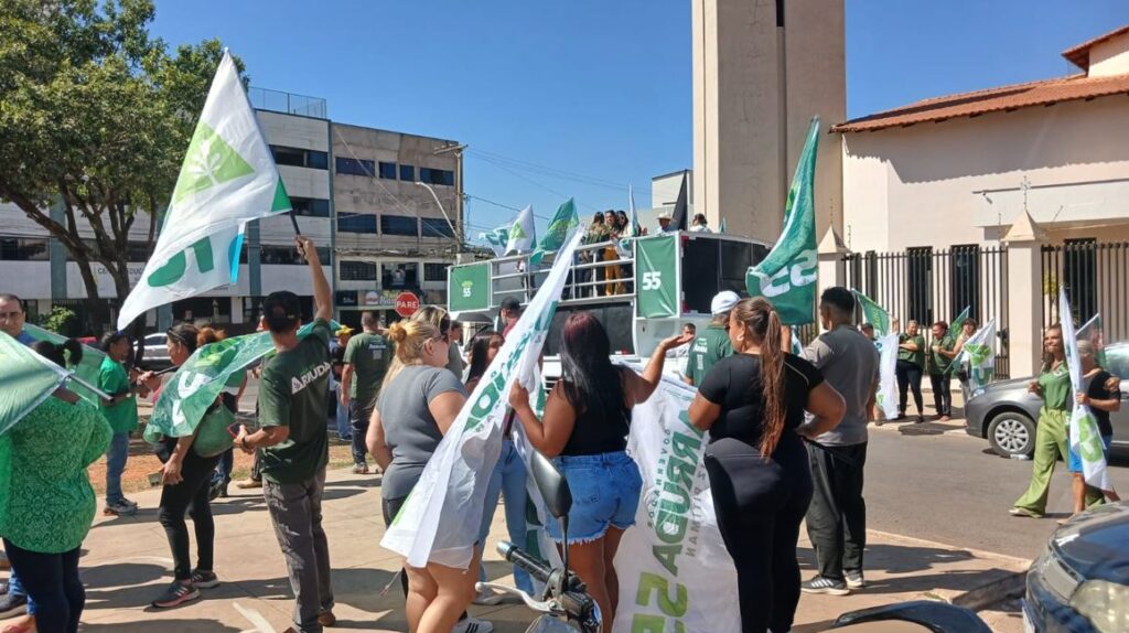 Onda Verde volta mais forte e amplia apoio a Arruda no Distrito Federal