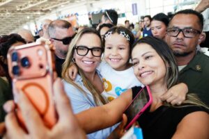 Celina Leão abre vantagem sobre Arruda e lidera corrida pelo Buriti