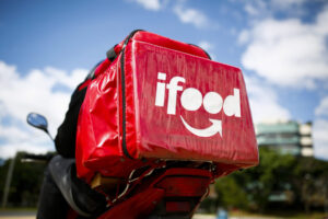 Gastos do INSS com auxílio-doença para entregador do iFood podem chegar a R$ 189 milhões por ano
