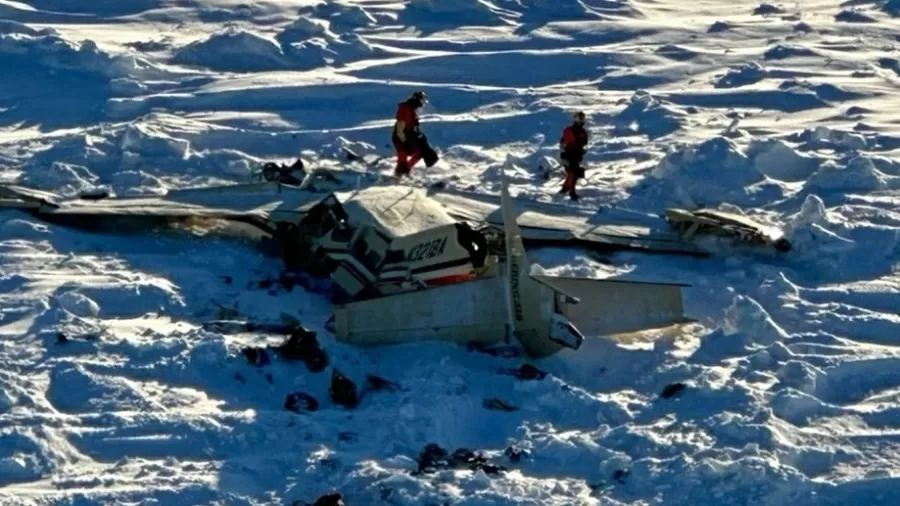 Empresa dona de avião que caiu no Alasca viajava acima do limite de peso