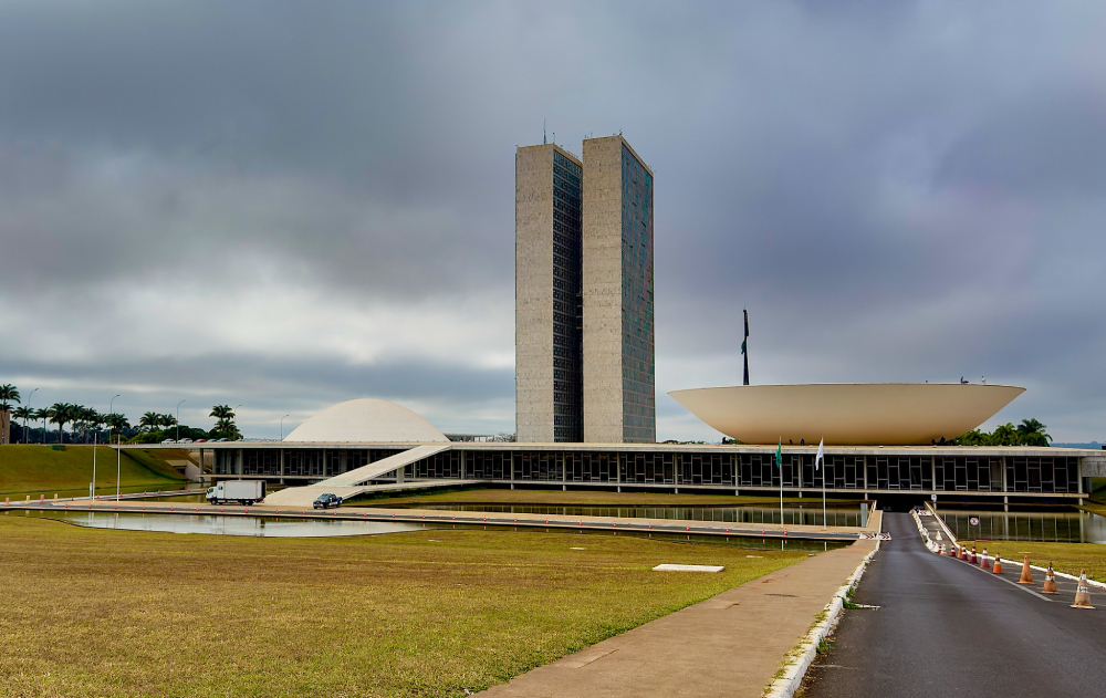 Congresso agenda instalação de comissão mista sobre MP das blusinhas para 1º de setembro