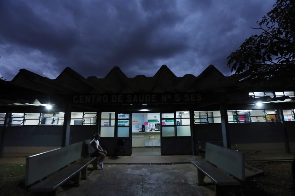 UBSs do DF ampliam atendimento à noite e aos sábados