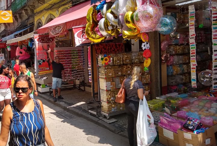 Comércio do DF teve queda nas vendas em junho, aponta IBGE