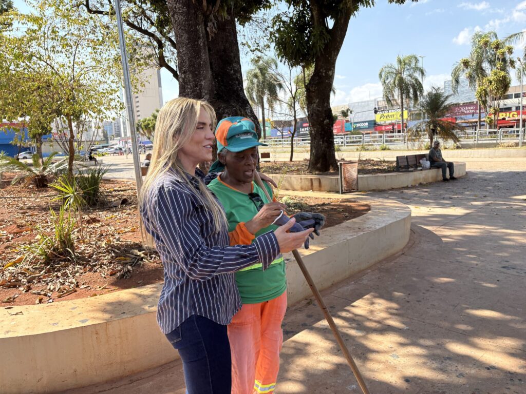 Com investimento de R$ 35 mi, Celina Leão acompanha ‘GDF na Sua Porta’ e cumpre agenda de campanha em Taguatinga