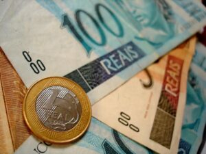 Focus: mediana de IPCA 2026 passa de 5,02% para 5,01%, acima do teto da meta de inflação