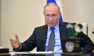 Putin testa míssil nuclear em meio à crise com a Otan