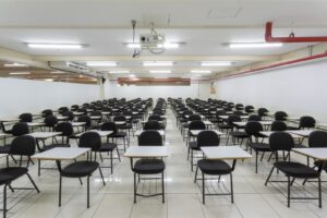 Comissão aprova divulgação de situação dos cursos nas faculdades