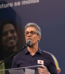 Zema diz que obrigará ‘homens saudáveis com idade de trabalhar’ a aceitar proposta de emprego