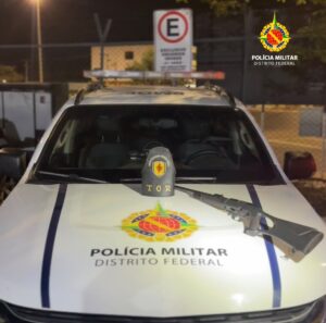 Homem é preso por porte ilegal de arma e embriaguez ao volante no DF