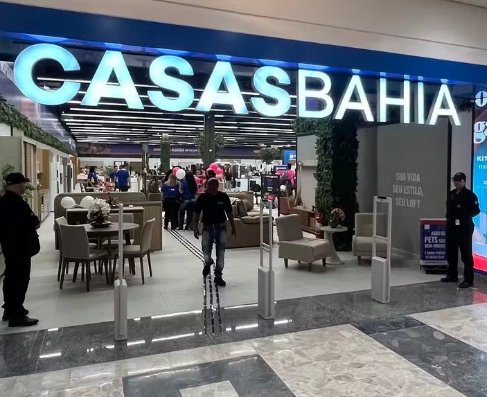 Sindicato cobra pagamento imediato de verbas a demitidos da Casas Bahia