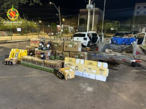 Operação apreende 1,1 mil garrafas e equipamentos para adulterar bebidas