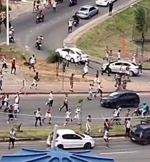 Ba-Vi termina com um morto em Salvador