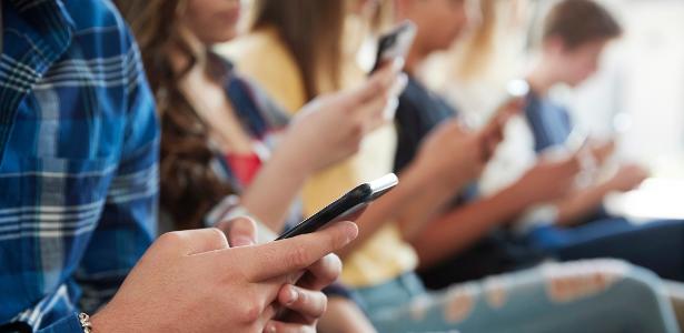 ANPD monitora 22 plataformas e apps para proteger menores