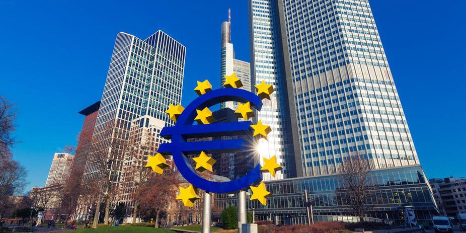 BCE alerta que entusiasmo com IA pode elevar risco de correção nos EUA e impactar zona do euro