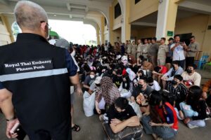 No Camboja, brasileiros vítimas de tráfico humano vivem sob grades, vigilância e tortura