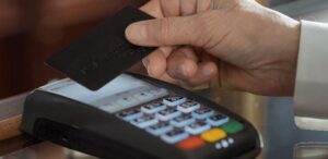 Cartão Visa vencido pode permitir pagamento por aproximação