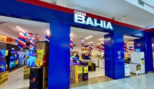 Casas Bahia demitiu quase 12 mil funcionários desde 2023
