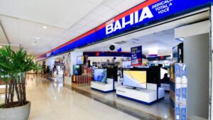 Justiça suspende demissões coletivas do Grupo Casas Bahia e proíbe novos cortes