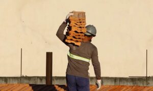 INCC/Sinapi sobe 0,44% em julho após avanço de 1,19% em junho