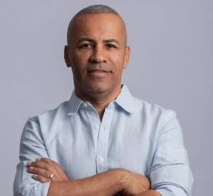 Operação mira candidato a deputado e três vereadores por suposta ligação com o PCC em Cotia (SP)