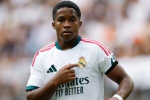 Liverpool está disposto a contratar Endrick para substituir Salah