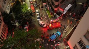 Explosão em prédio deixa quatro feridos em Copacabana, na zona sul do Rio