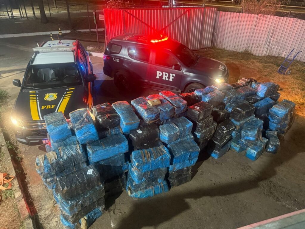 MPDFT obtém prisão preventiva de motorista com 4 toneladas de skunk