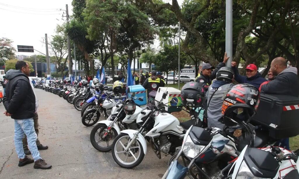 Produção de motos bate recorde em julho, diz Abraciclo