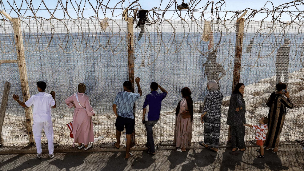 ONGs elevam para pelo menos 141 o número de mortos na tentativa de entrar em Ceuta