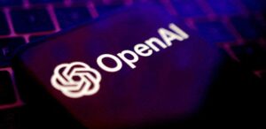 OpenAI interrompe treino de modelo após falha de segurança