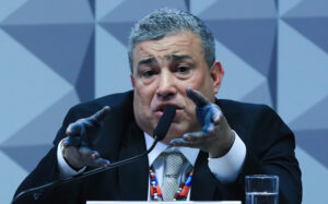 PF prende presidente da Conafer em operação sobre descontos no INSS