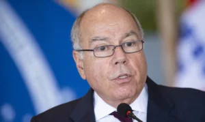 Brasil e Rússia ampliam diálogo diplomático entre chanceleres