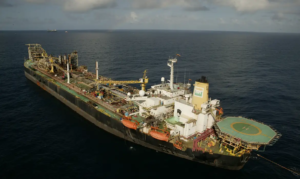 Petroleiros pedem Petrobras mais estatal e menor repasse a acionistas
