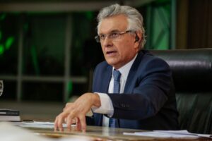 Caiado propõe campanha nacional para recuperar ‘cultura vacinal’ e afastar ‘teses malucas’