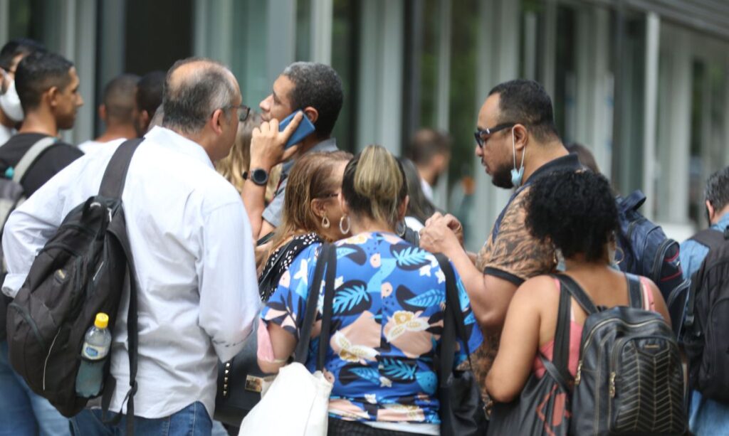 Taxa de desemprego cai em 13 das 27 unidades da federação no 2º trimestre