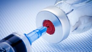 Ataque russo destrói 62 milhões de itens de prevenção ao HIV na Ucrânia