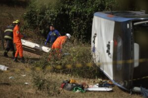 Sobrevivente de acidente no Entorno iria comemorar aniversário da irmã