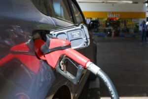 Fiscalização questiona aumento na margem de lucro de postos do DF