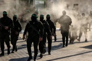 Guarda Revolucionária alerta que EUA se arrependerão de últimos ataques contra Irã