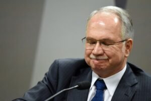 Fachin dá 48 horas para Andrei Rodrigues prestar esclarecimentos