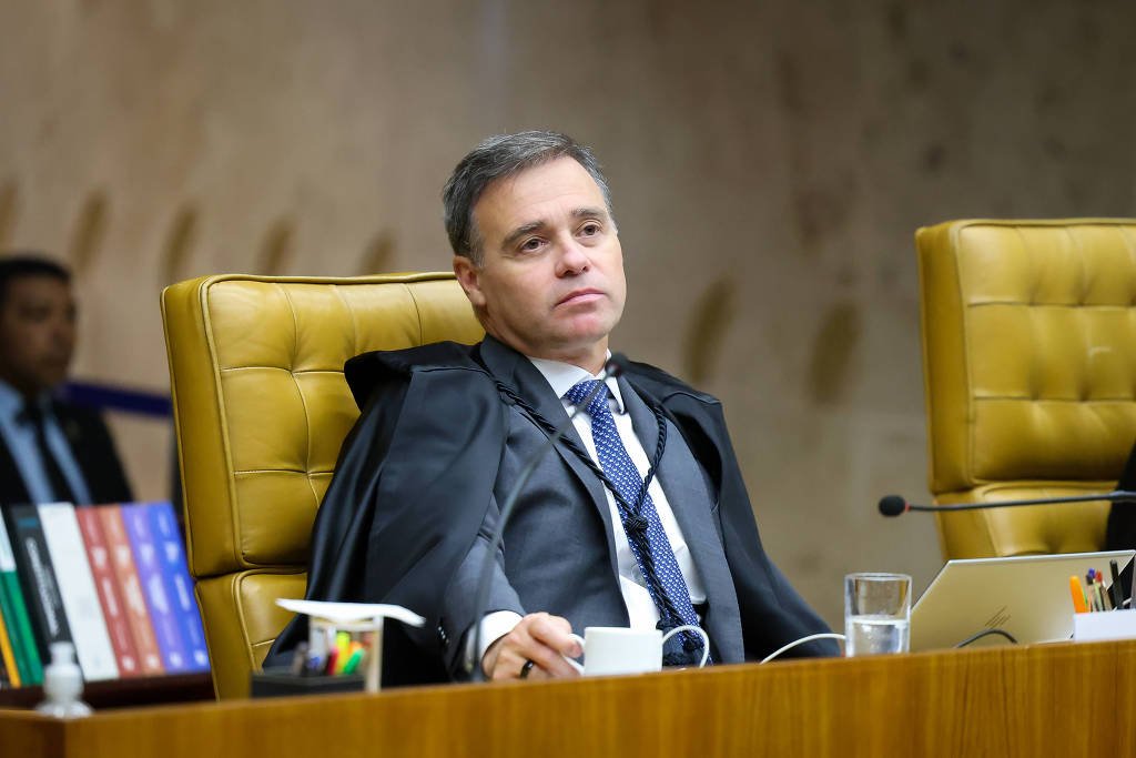 STF: Mendonça rebate Gilmar, nega vazamentos e diz não transformar plenário em “picadeiro”