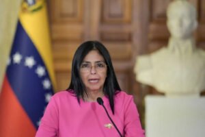 Venezuela liberta presos políticos após diálogo entre governo e oposição